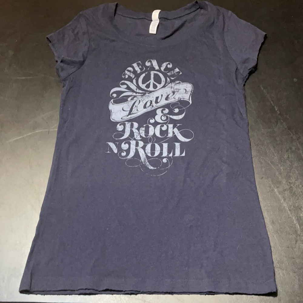 New never worn blue small P